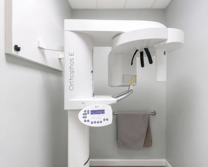 Orthophos E digital panoramic X-ray imaging suite