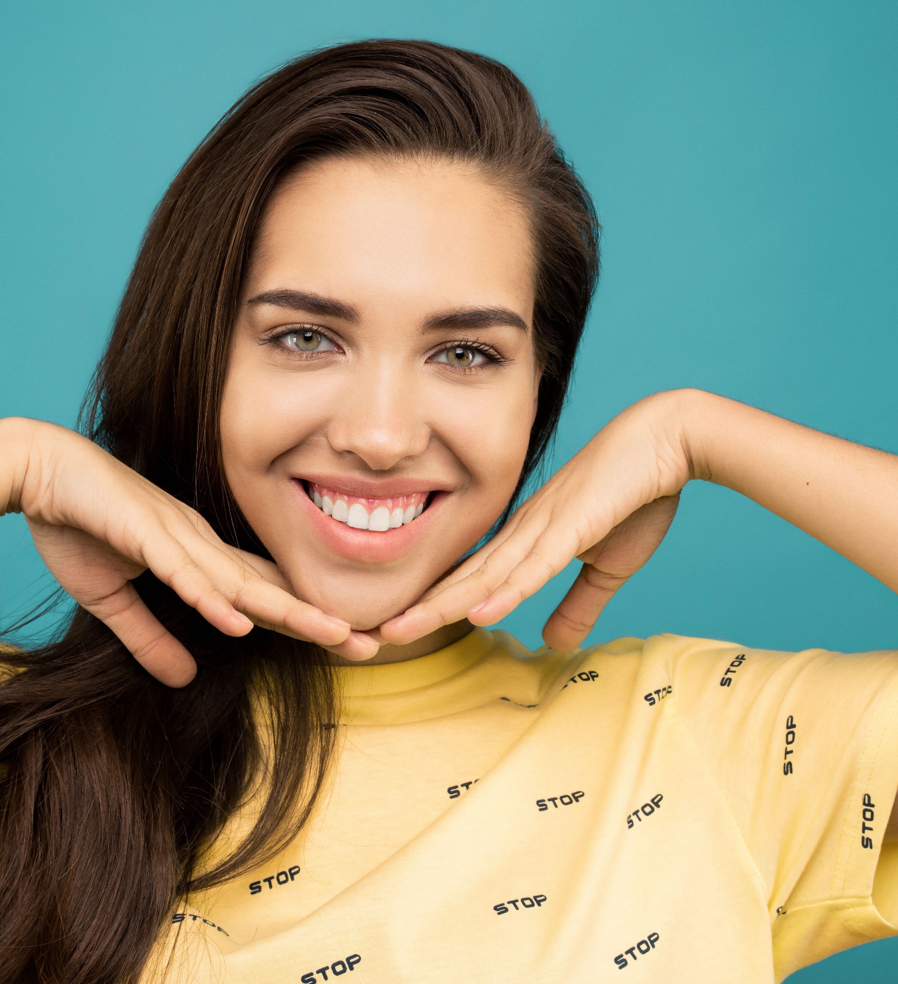 Patient smiling after emergency dental treatment in Nobleton